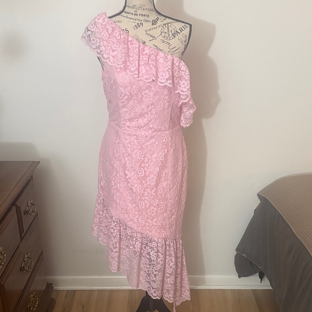 MAJORELLE Pink Lace Dress